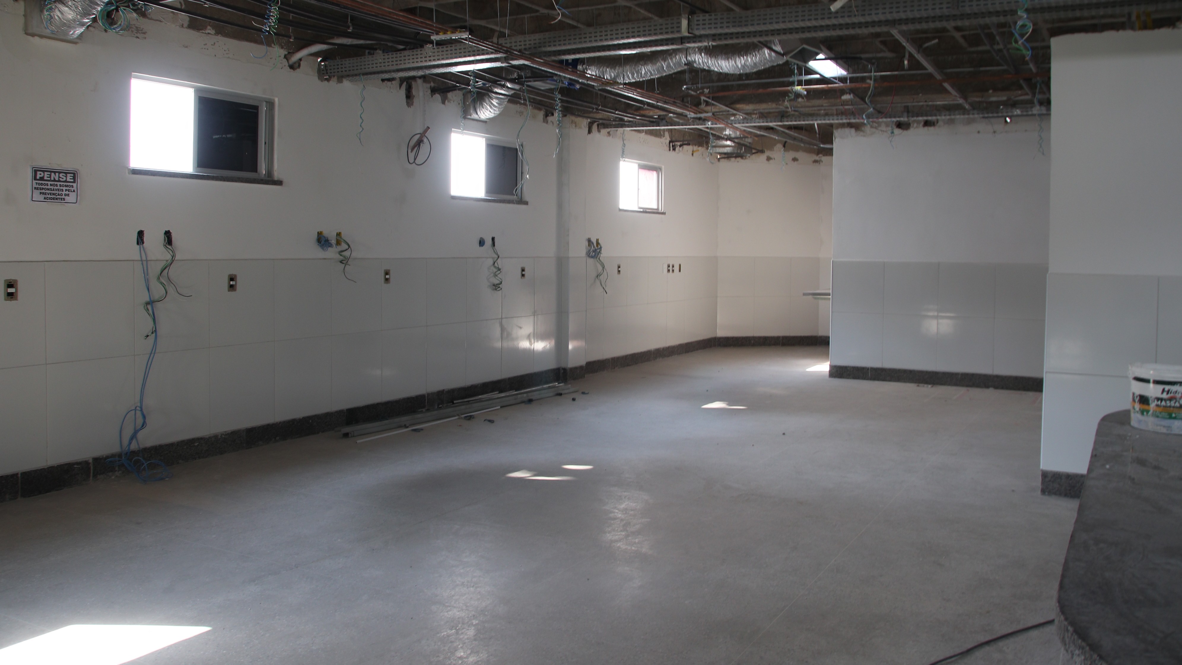 interior do hospital em reforma